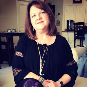 Meet your Posher, Michele